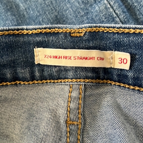 Levi’s 724 High Rise Straight Crop - Picture 4 of 6